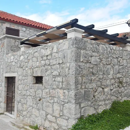 بيت للعطل Adorable With Private Terrace كابريجي