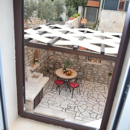 Adorable With Private Terrace بيت للعطل *